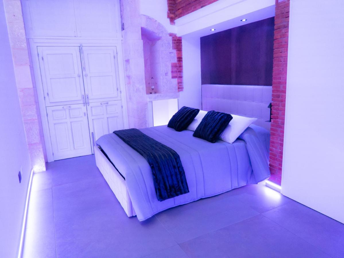 Vakkia - Ortigia Holiday Home シラクーサ エクステリア 写真