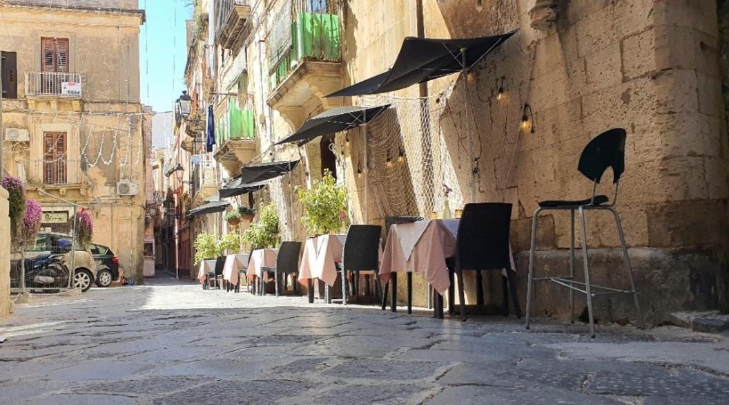 Vakkia - Ortigia Holiday Home シラクーサ エクステリア 写真